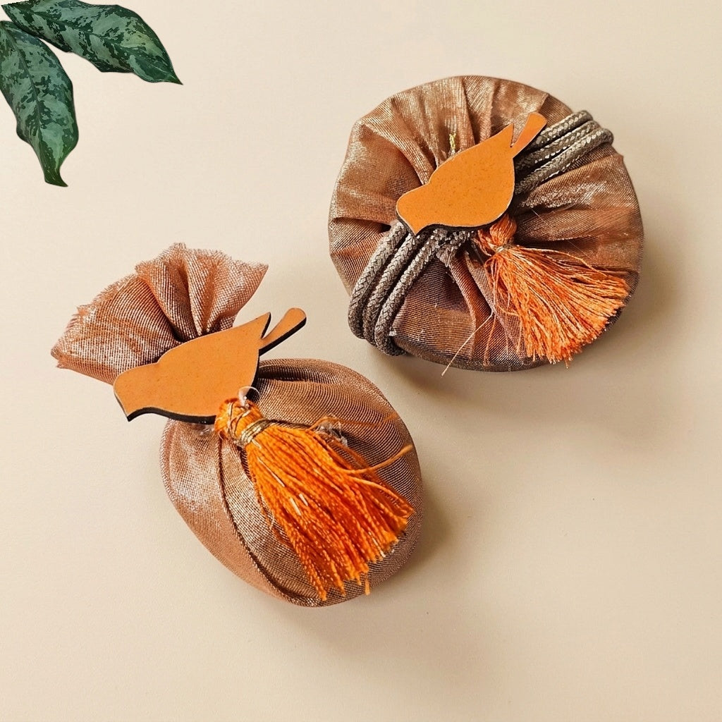 Orange Bird Gat Nariyal Set