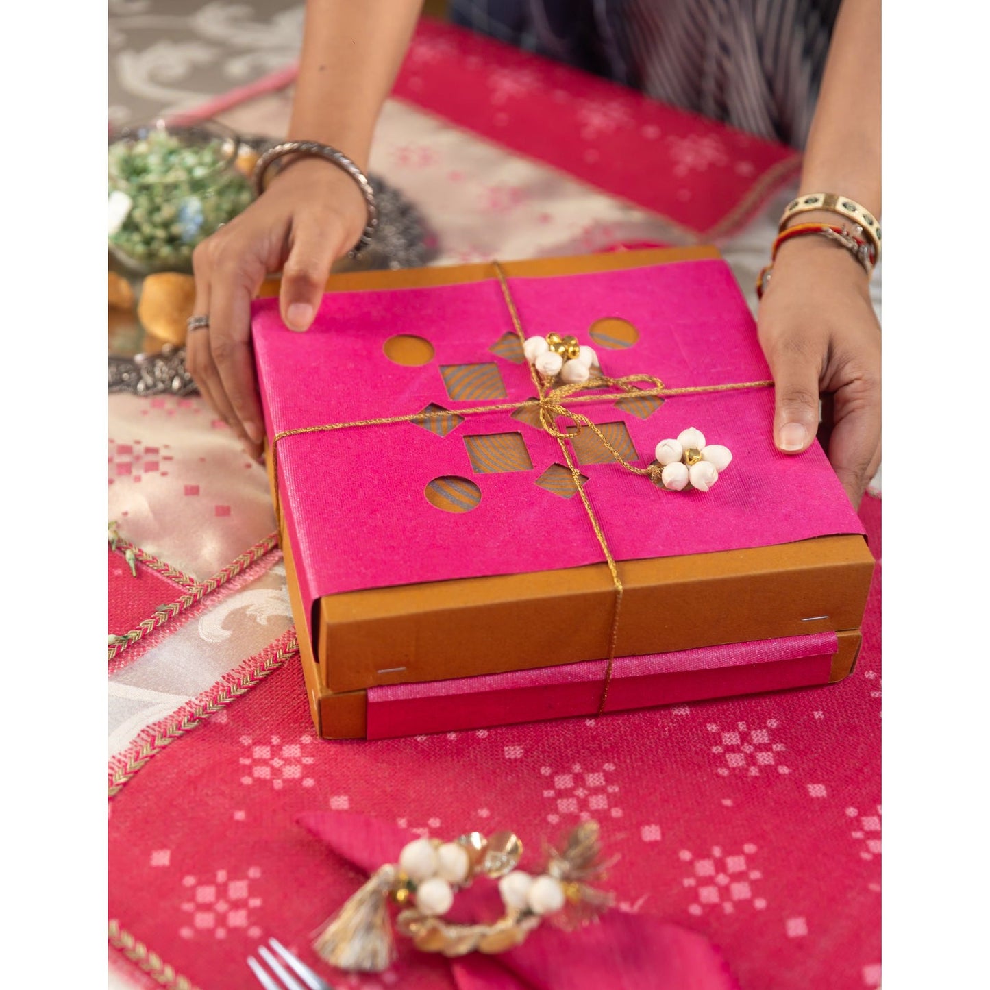 Pink Diyas & Rangoli Set