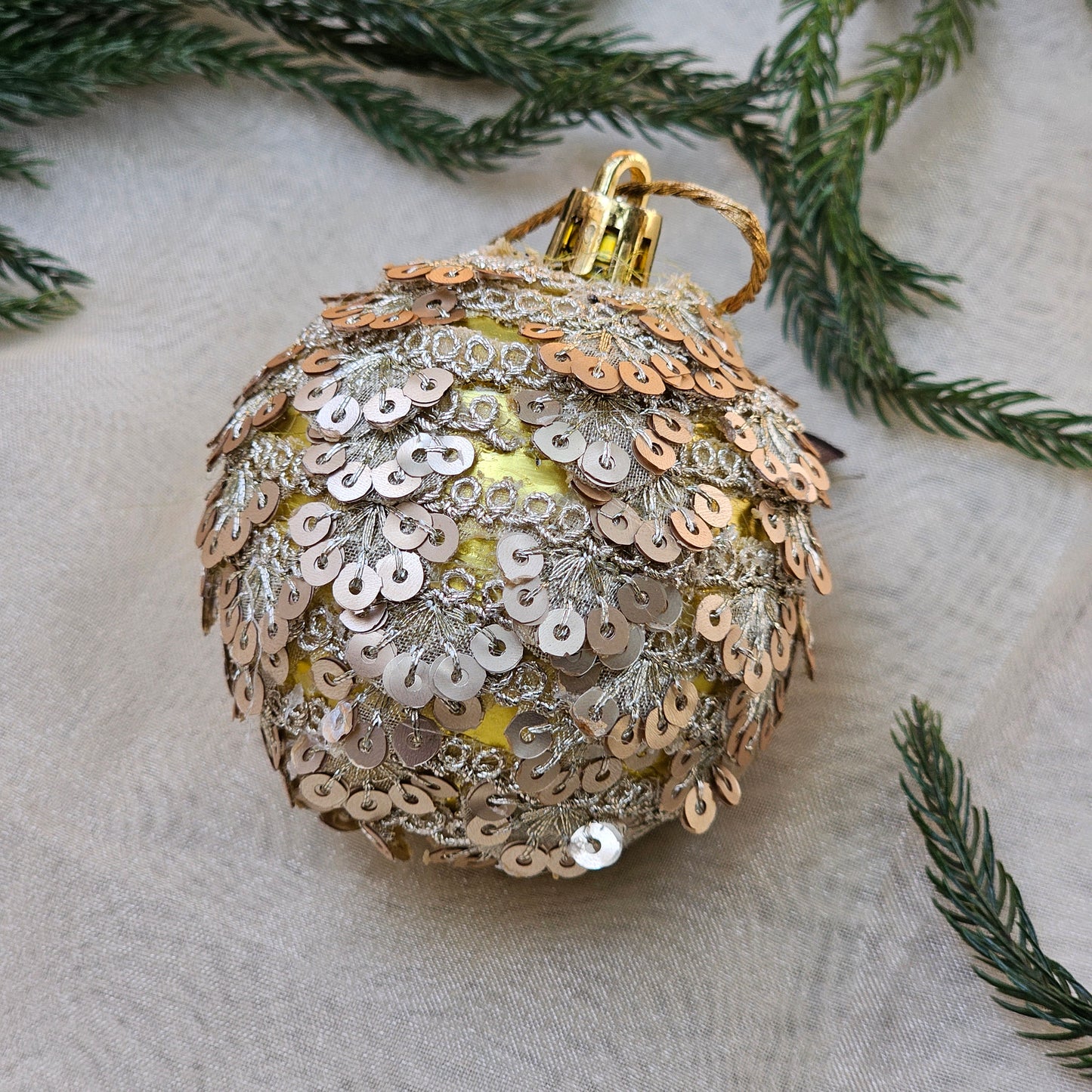Gold Festive Ball Ornaments (Set of 3)