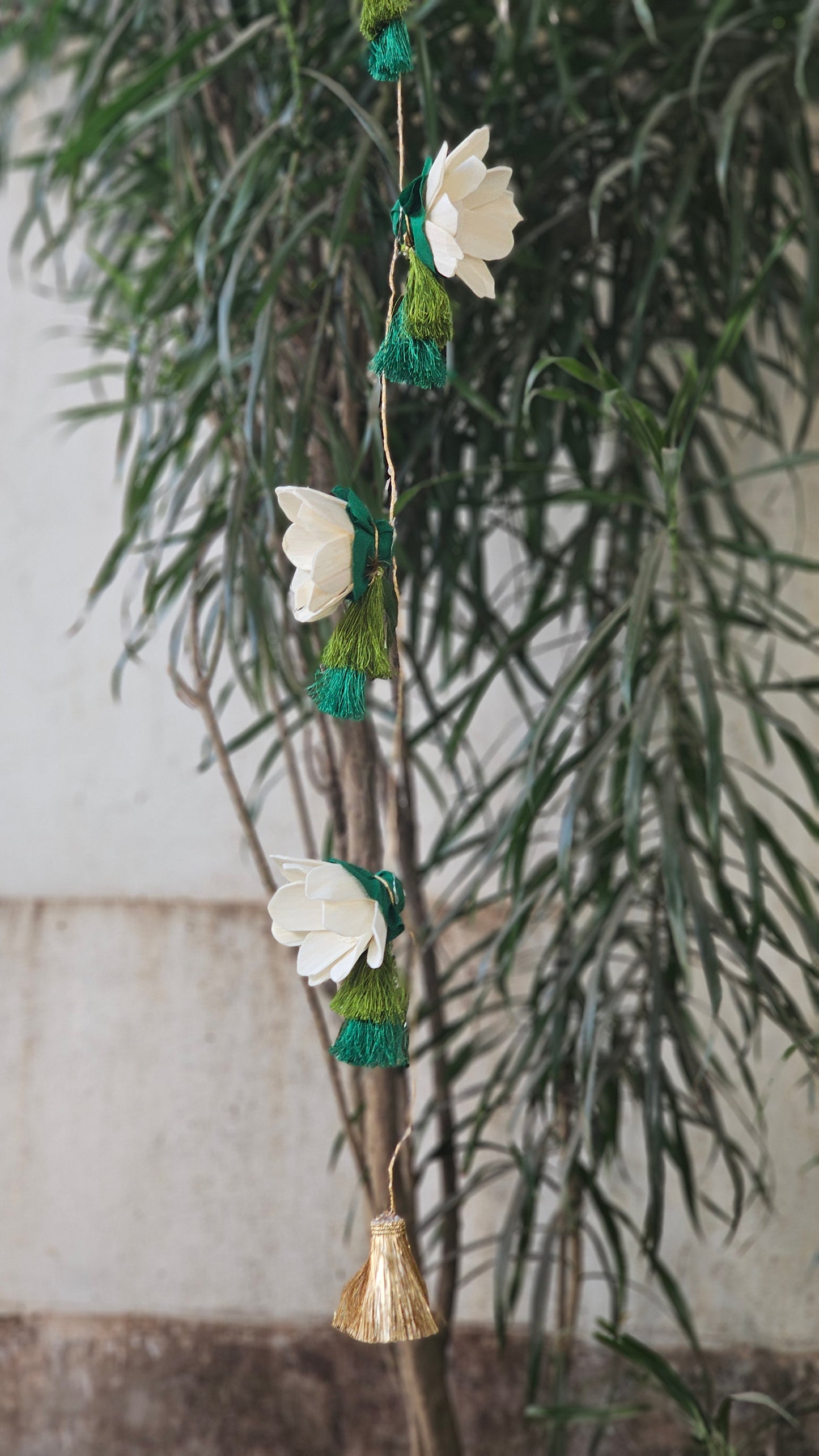 Green Christmas Shola LED Door Hangings (Set of 2)