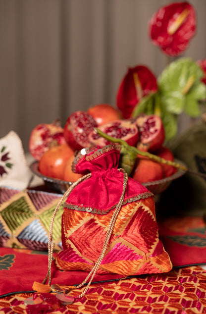 Pink Phulkari Potli (500g)