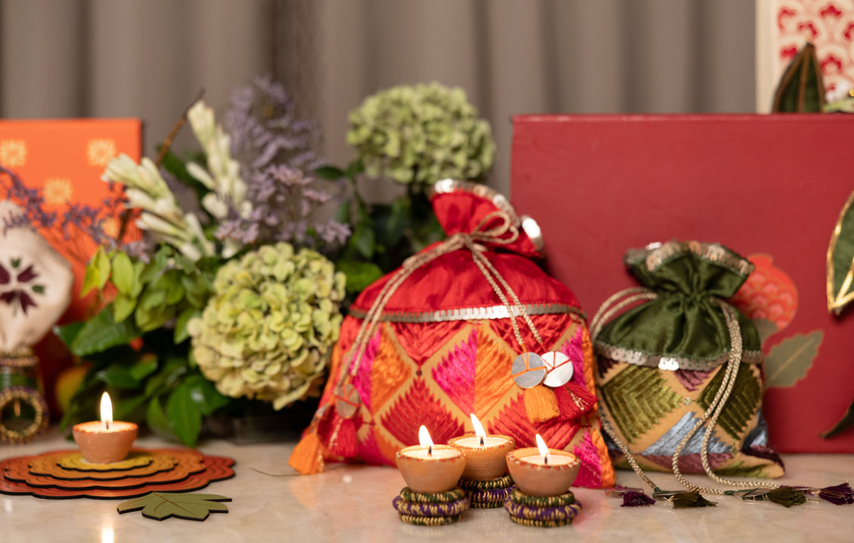 Red Phulkari Potli (1kg)
