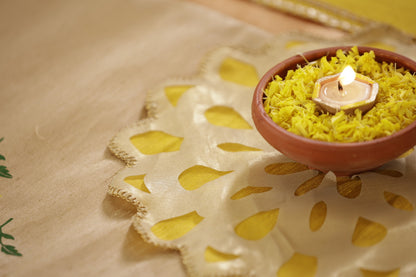 Yellow Marigold Cutwork Placemats (Set of 6)