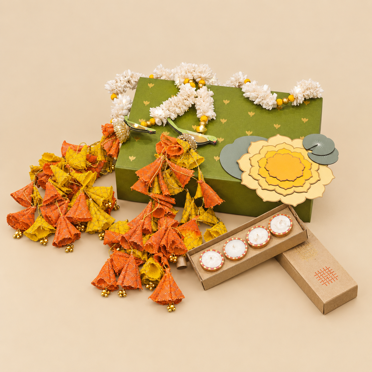 Orange Parandi Decor Hamper