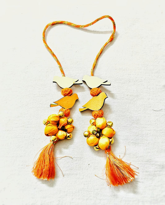 Orange Bird Lumba