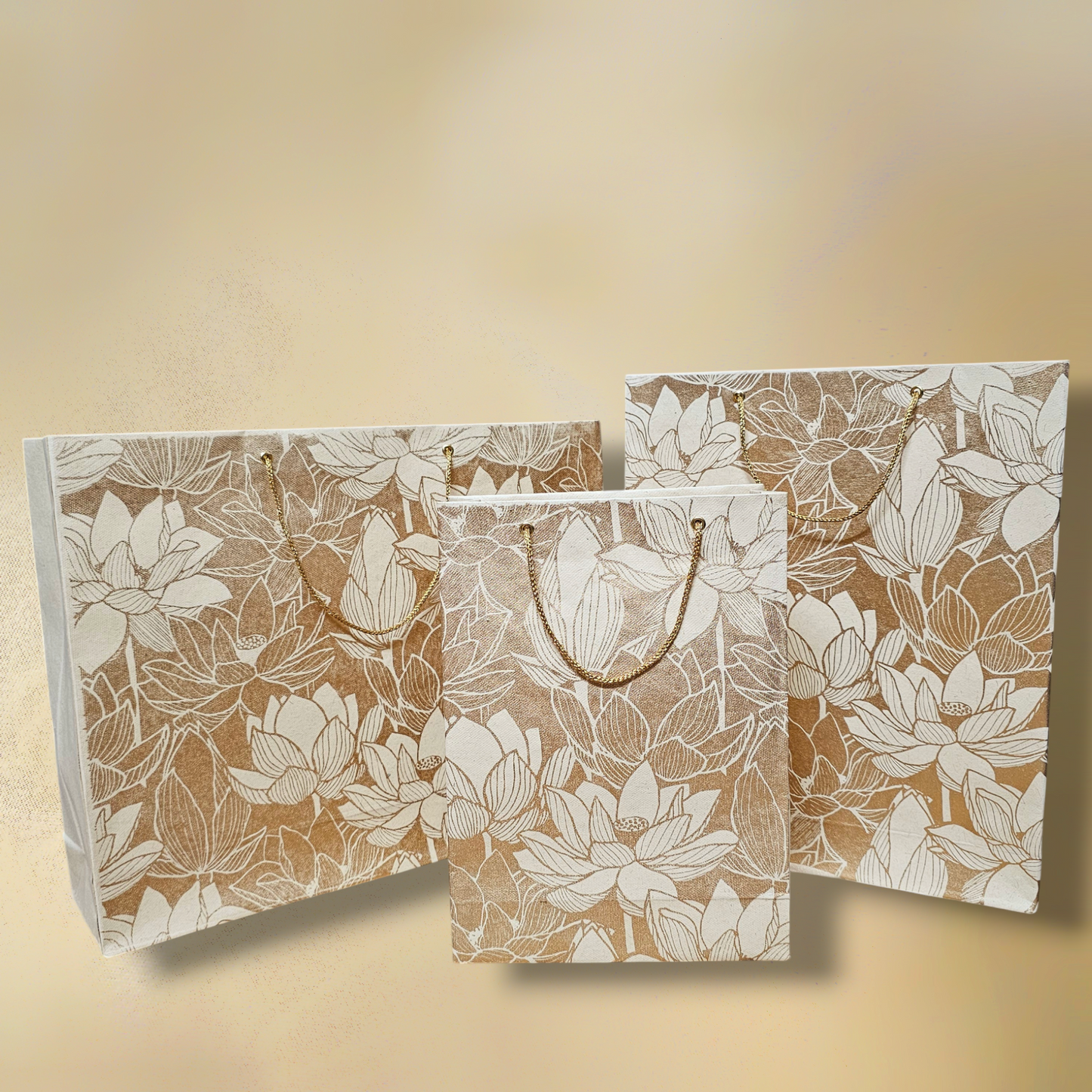 White Lotus Paper Bag (Set of 3)