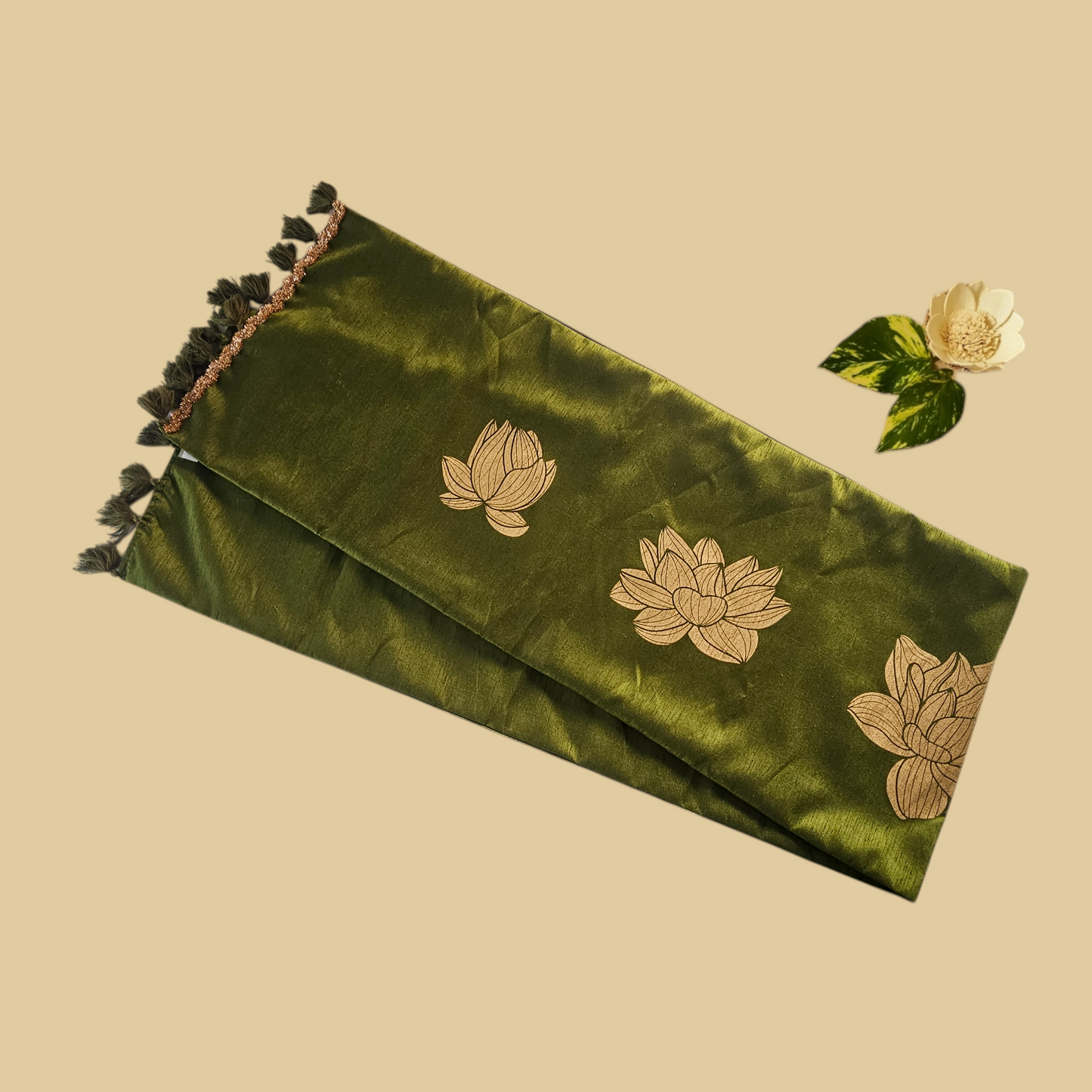 Green Lotus Silk Runner
