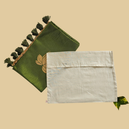 Green Lotus Silk Runner