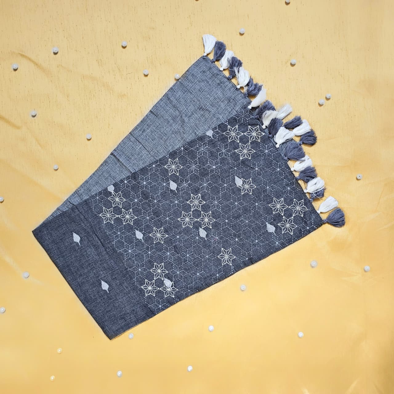 Jamdani Gift Set (Grey)