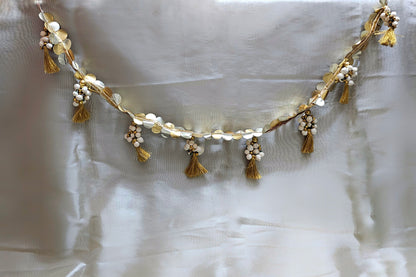 White Shola Buds Toran